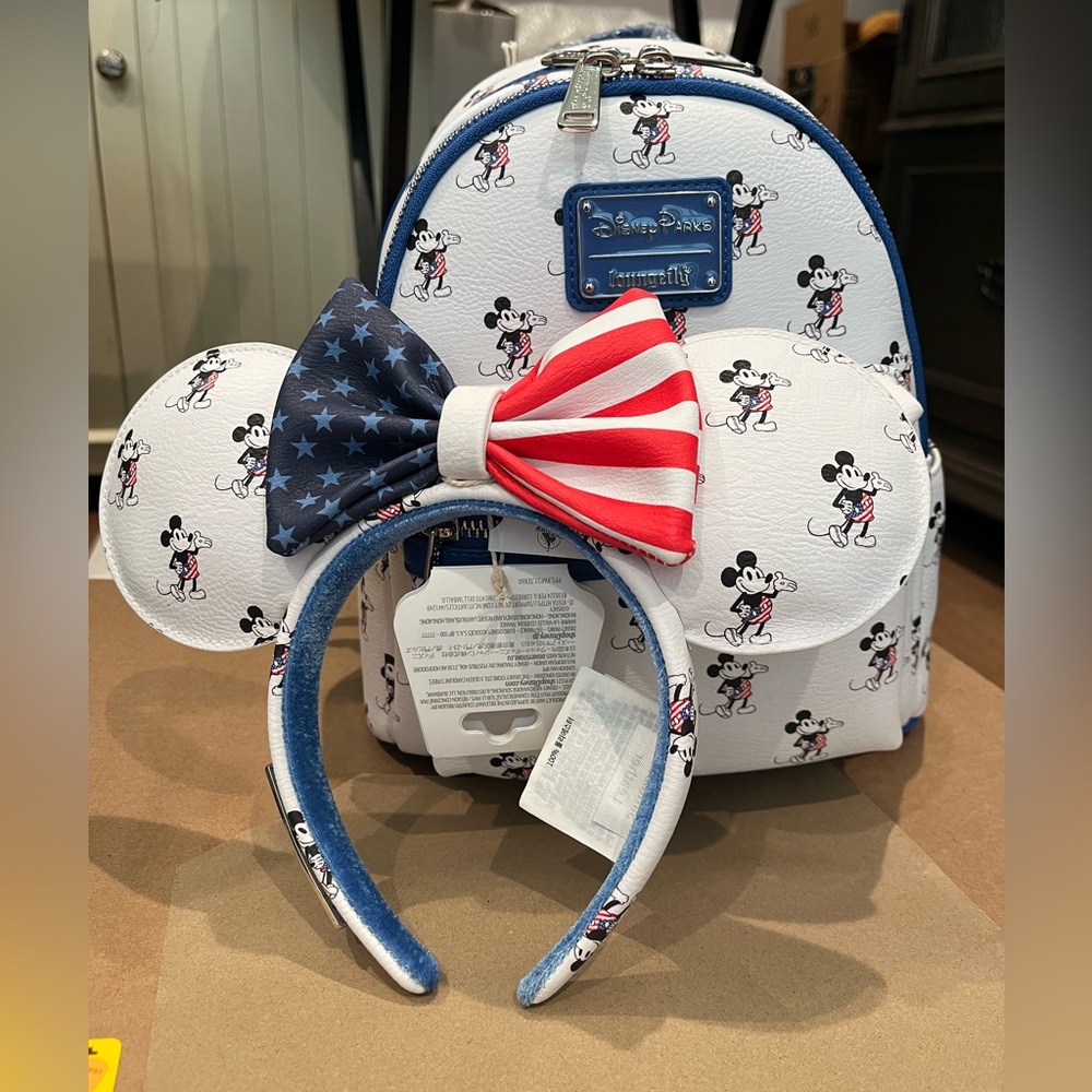 Disney loungefly Mickey & Minnie Americana ears and backpack